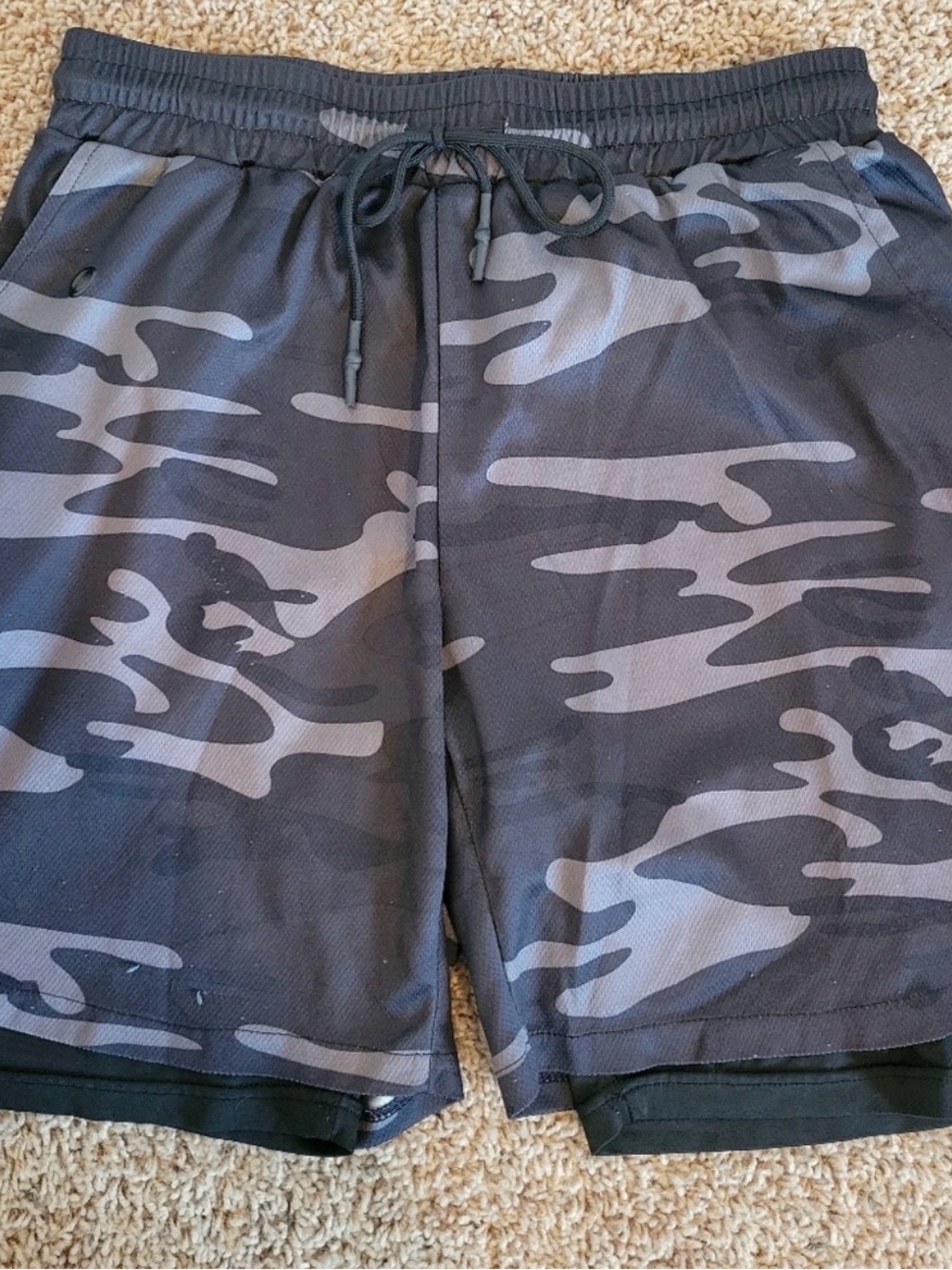 SHEIN Men's Gray and Black Camo Athletic Shorts lined